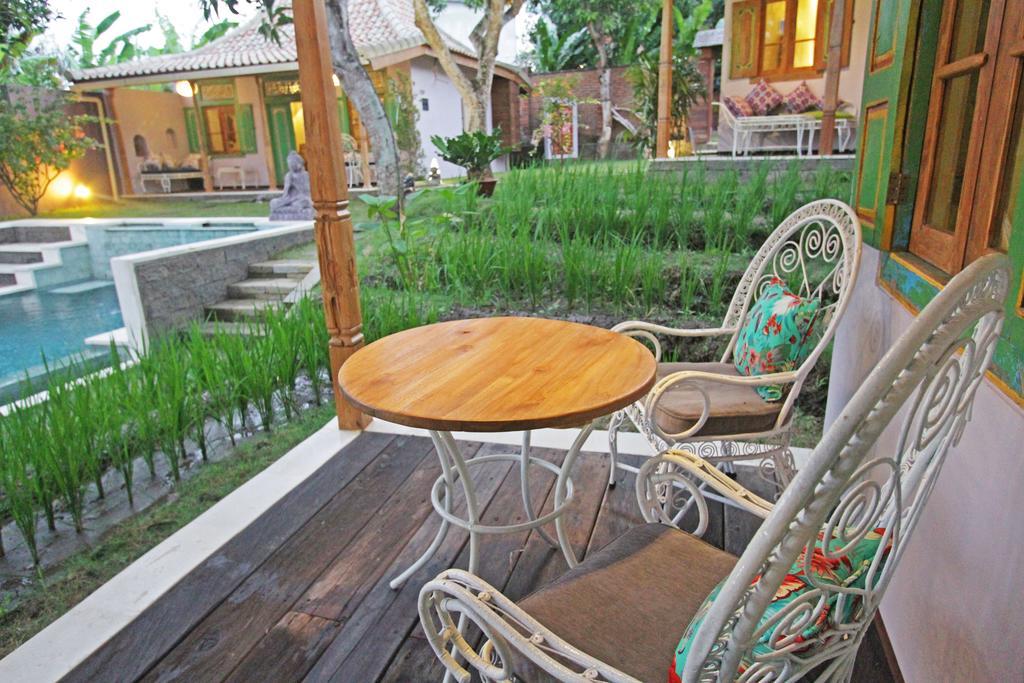 Guesthouse Mooz Canggu Quarto foto